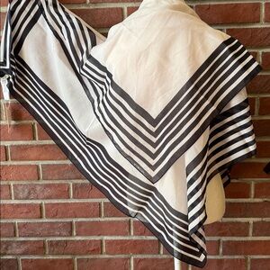 NWT Vince Black and White/Cream Striped Silk Blend Logo Large Scarf 44”x46” NEW